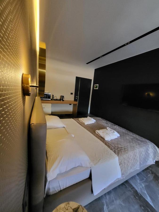 La Mirage Apartment 04 Tiranë Ngoại thất bức ảnh